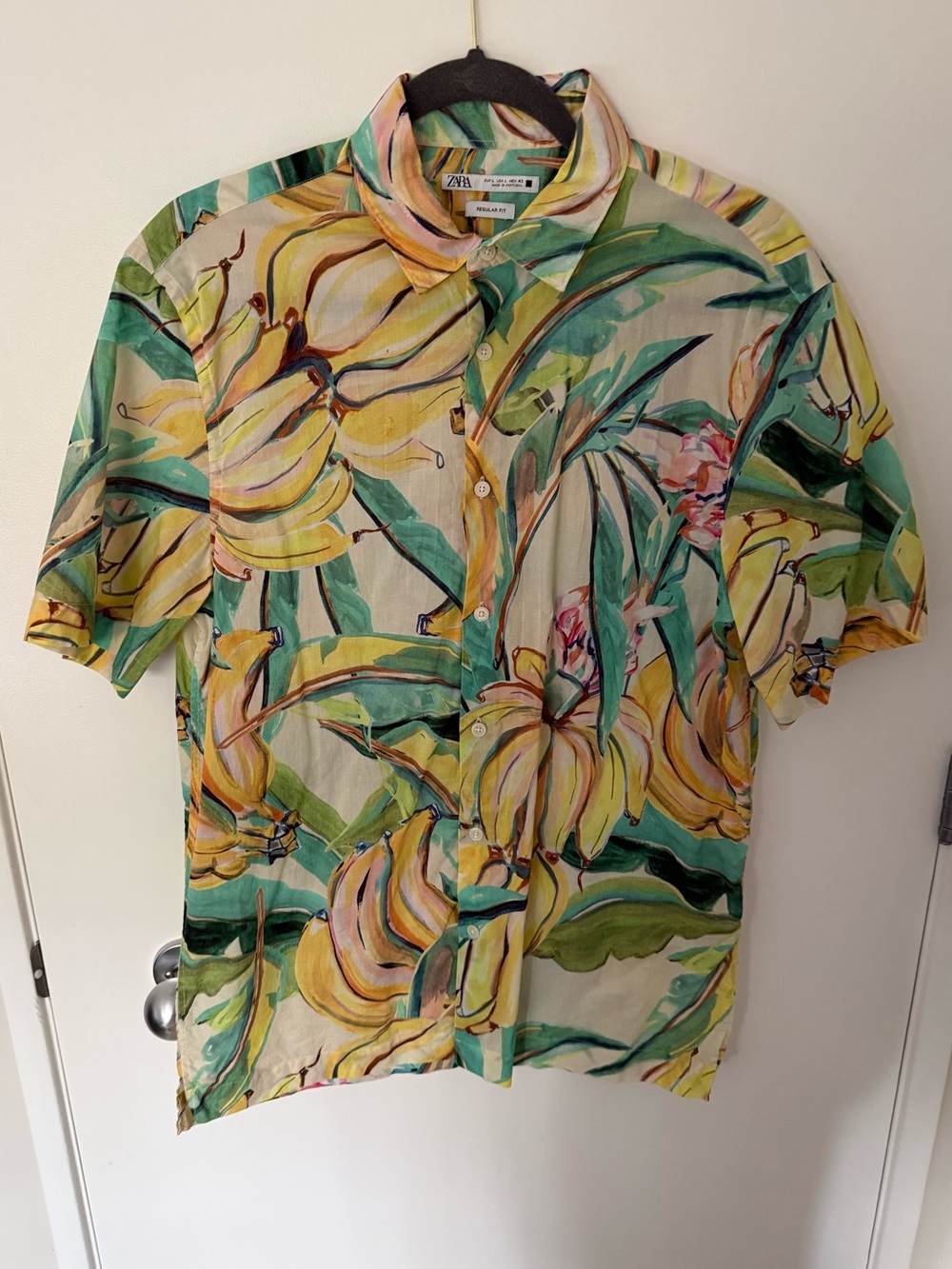 Men’s Zara tropical shirt